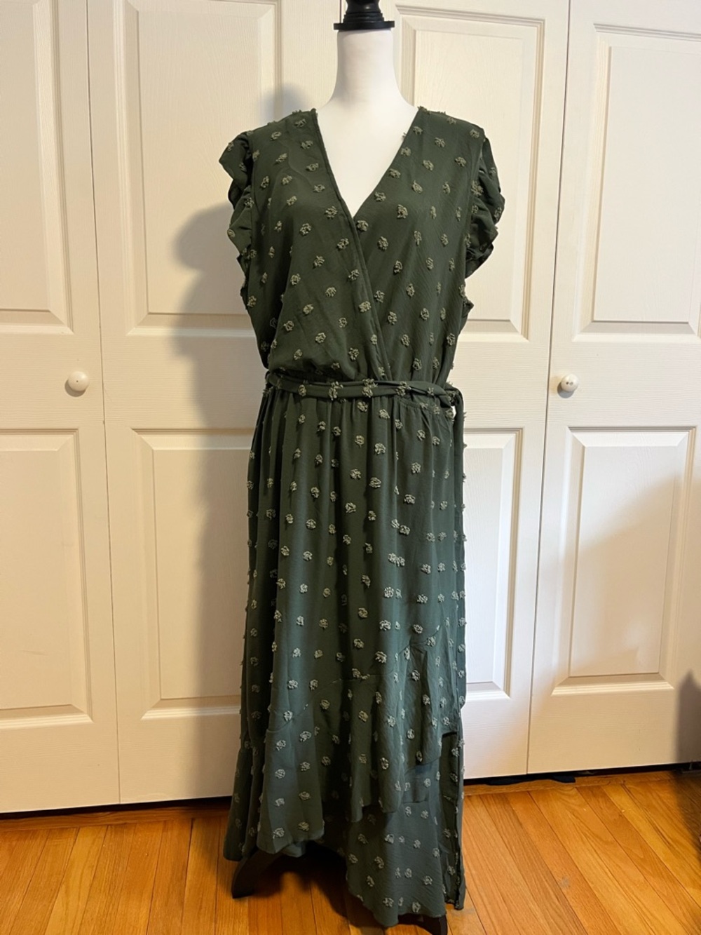 Sleeveless Olive Green Wrap Maxi Dress with Tie Waist, size XXL